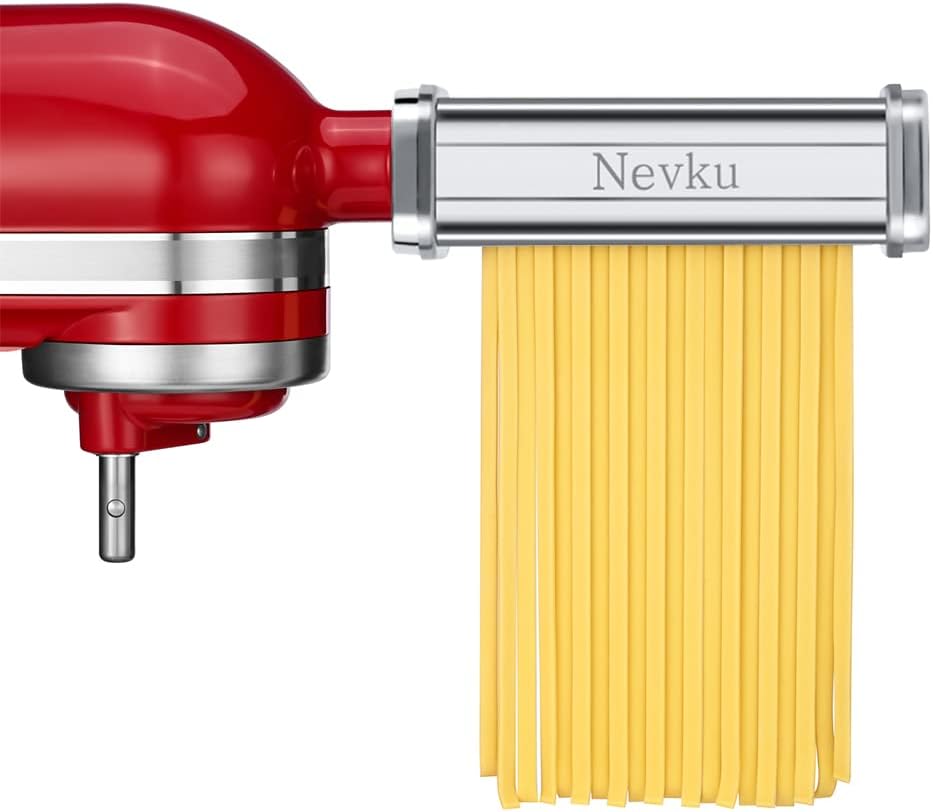Wide ribbons from the fettuccine cutter